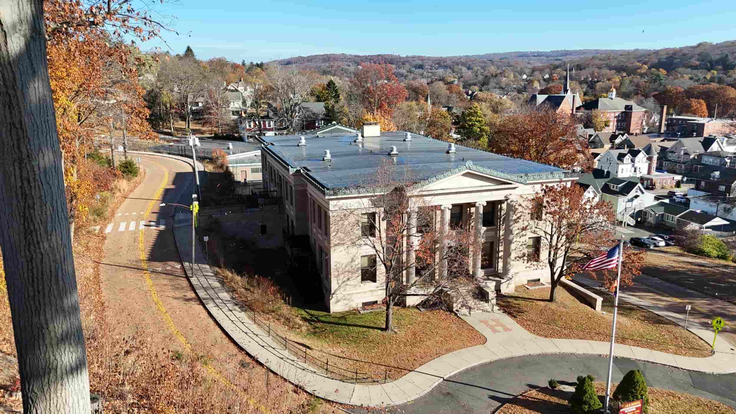 Naugatuck Hillside Intermediate School